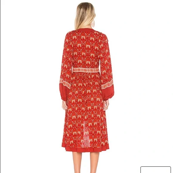 Spell Jewel Soirée Dress - Picture 5 of 16